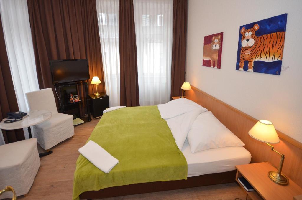 Gl Hotel אידשטיין מראה חיצוני תמונה